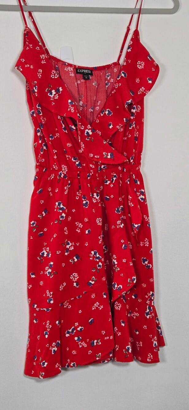 Womens red floral dress from Express. Size x-small